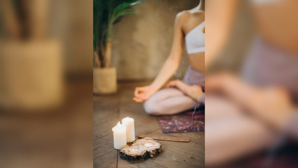 Kerzen Und Weihrauch Zur Meditation